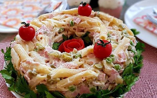 دستور تهیه سالاد ماکارونی رژیمی و خوشمزه